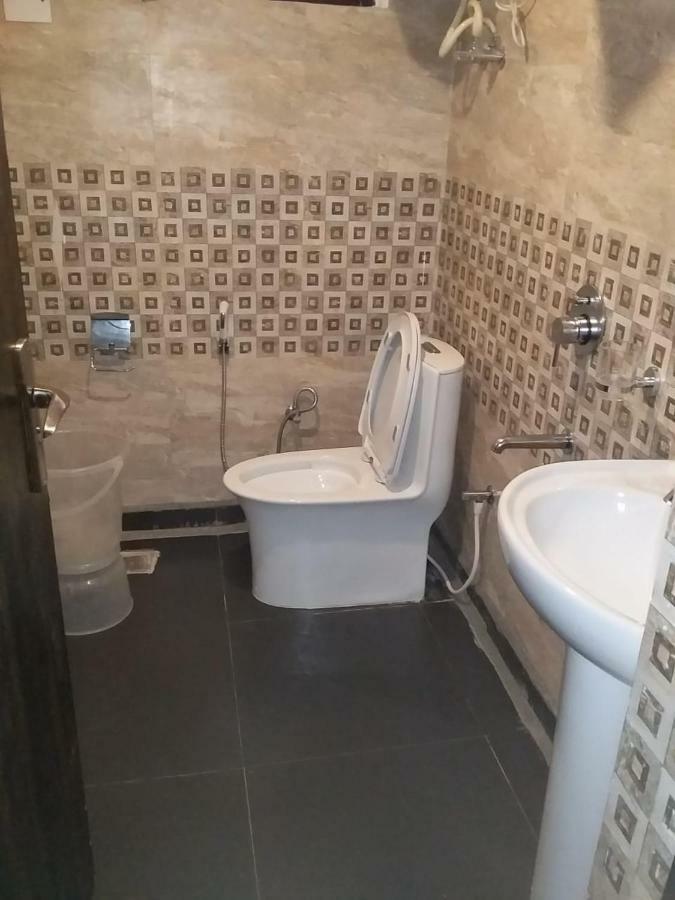 Nikunj Ashram Hotel Vrindavan Luaran gambar