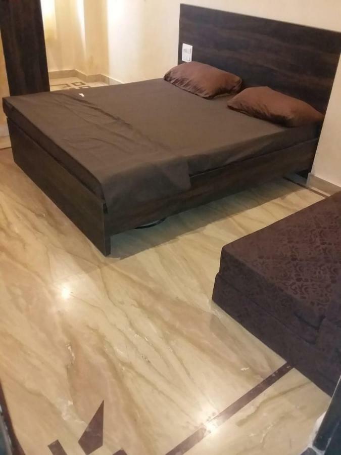 Nikunj Ashram Hotel Vrindavan Luaran gambar